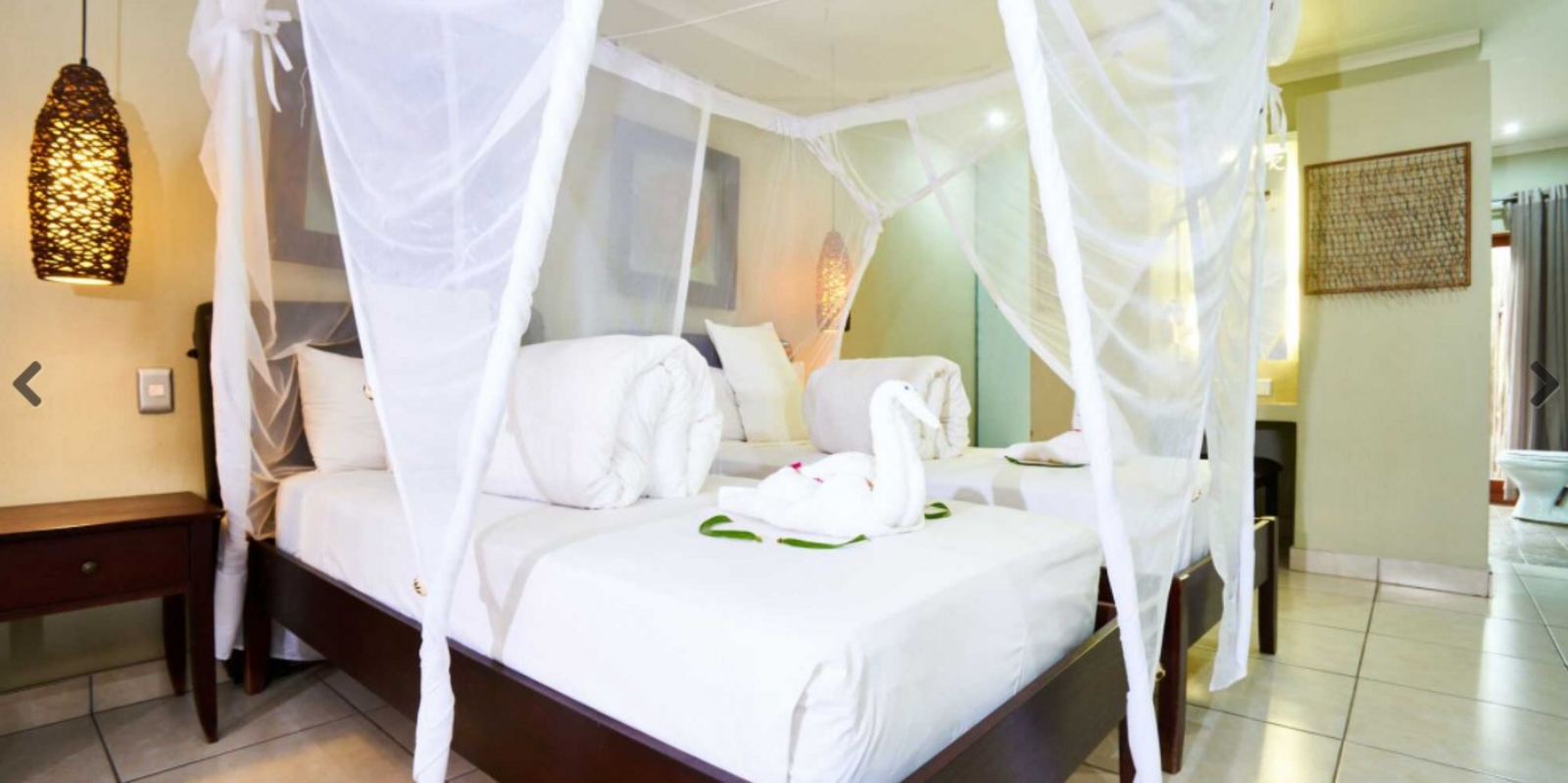 Namutoni Camp Namutoni Camp: Bett für neue Gäste hergerichtet