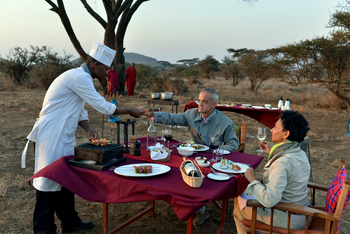 Elerai Camp: Abendessen im Freien