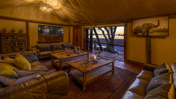 Jacana Camp: Lounge