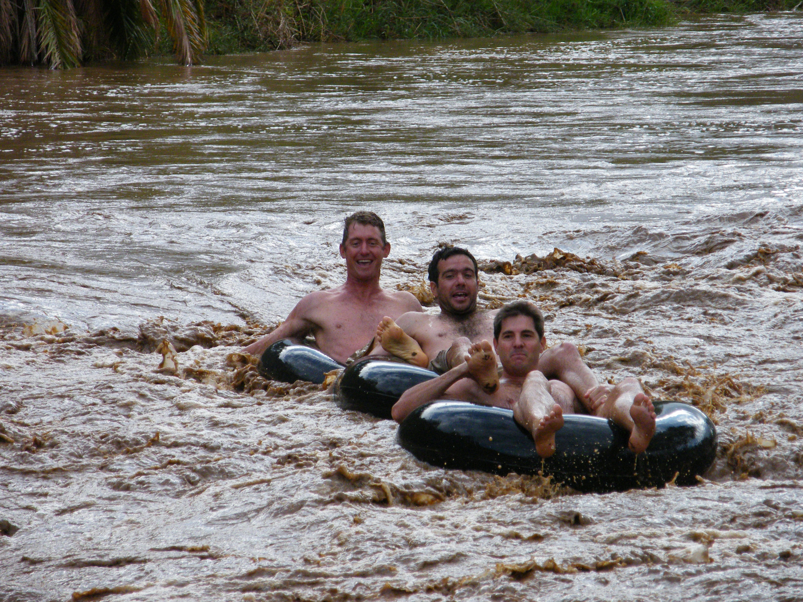 Ol Malo Lodge Ol Malo Lodge: Innertube Fun
