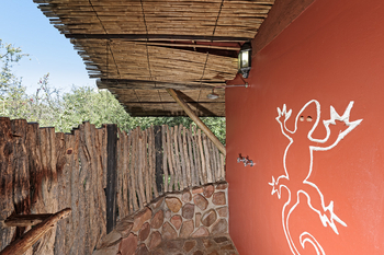 Waterberg Guest Farm: Außendusche