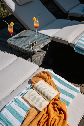 Muzimu Lodge: Liegestühle