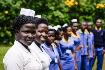 Sanctuary Gorilla Forest Camp: Mitarbeiter