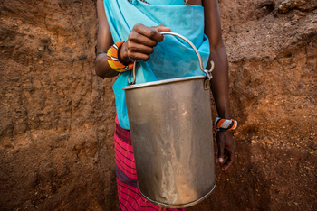 Saruni Rhino Camp: Wassereimer