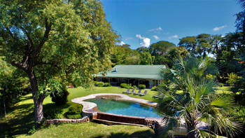 The River Farmhouse The River Farmhouse: Gartenanlage