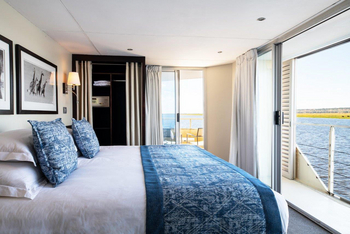 Zambezi Queen Zambezi Queen: Hauptschlafzimmer mit Ausblick