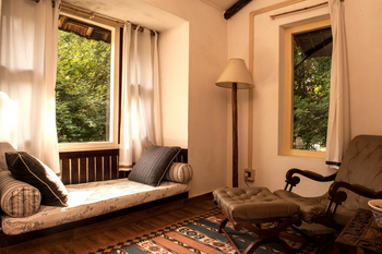 Jim's Jungle Retreat: Jungle Cottage - Interieur