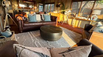 Kala Treehouse: Lounge