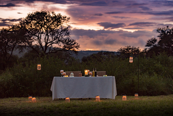 Dunia Camp: Private Dining