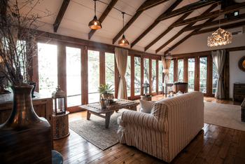 Tongabezi Tongabezi: Dog House