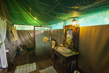 Mbali Mbali Katavi Camp: Waschtisch