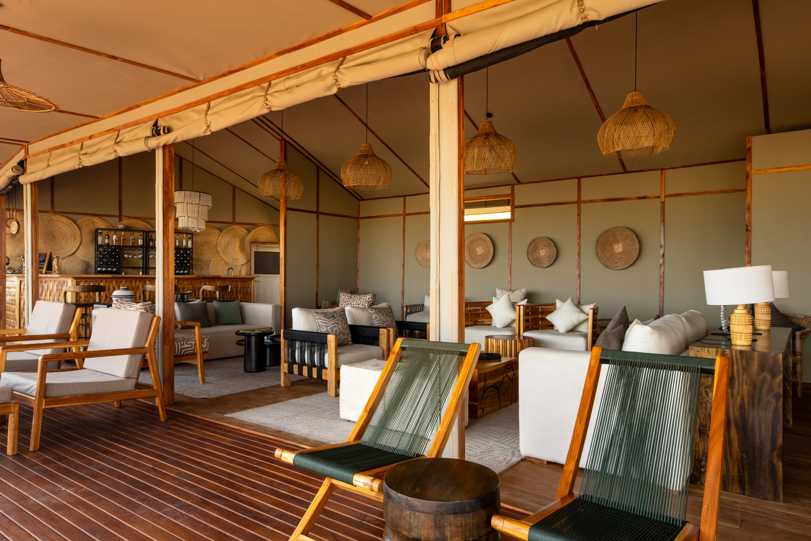 Nyikani Camp Central Serengeti Nyikani Camp Central Serengeti: Lounge