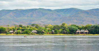 Royal Zambezi Lodge: Blick auf die Lodge