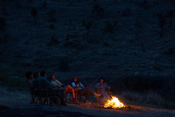 Borana Lodge Borana Lodge: Lagerfeuer bei Nacht