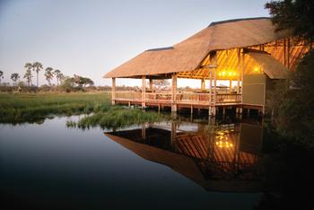 Moremi Crossing: Lounge am Wasser