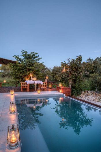 Nokanyana Camp: Private Dining am Pool