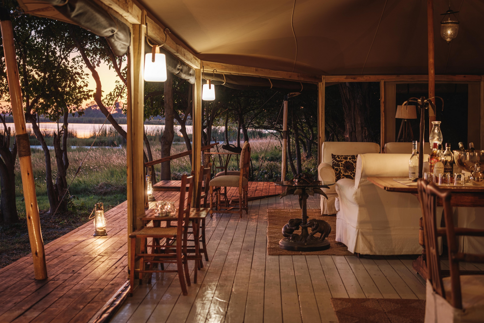 Cha Cha Metsi Camp Cha Cha Metsi Camp: Lounge