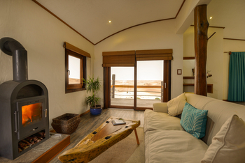 Desert Breeze Lodge Desert Breeze Lodge: Gästezimmer mit Kamin