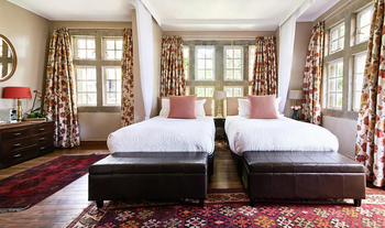 Giraffe Manor: Salma Superior Room