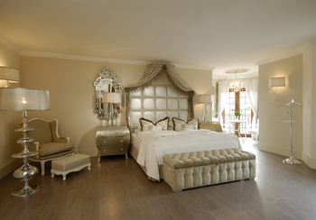 Hotel Heinitzburg: Doppelbett