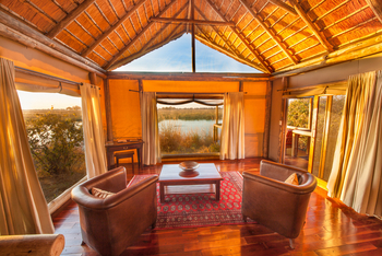 Lagoon Camp Lagoon Camp: Sessel auf Teppich