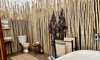 Chiawa Camp: Starbed Tower Gästebad