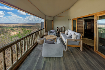 Lemala Mpingo Ridge Lodge: Family Suite Balcony