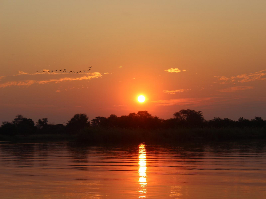 Ndhovu Safari Lodge