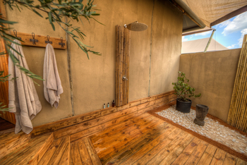 Nokanyana Camp: Außendusche