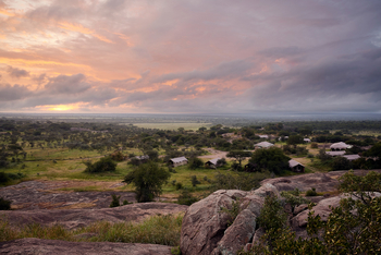 Sanctuary Kichakani Serengeti Camp Sanctuary Kichakani Serengeti Camp: Blick auf die Landschaft