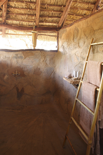 Saruni Rhino Camp: Dusche Banda 2