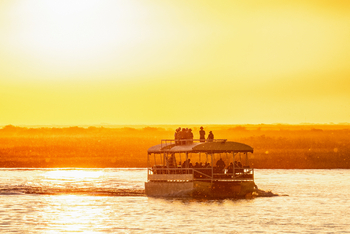 UOBS Chobe National Park: Sundowner Cruise