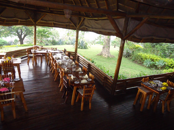 Katara Lodge: Dining