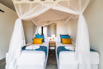 Lenyebi River Lodge: Twin Beds