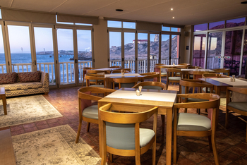 Lüderitz Nest Hotel: Im Restaurant
