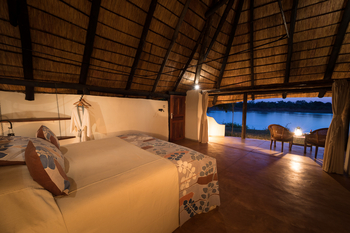 Nkwali Camp: Doppelbett