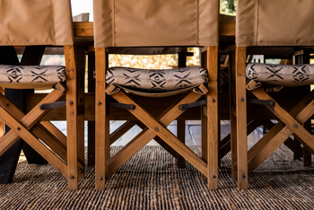 Time + Tide Kakuli Camp: Sessel