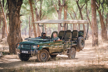 Classic Zambia Safaris Classic Zambia Safaris: Game Drive
