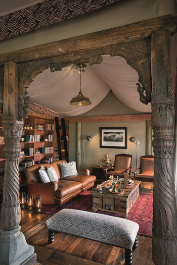 Duba Plains Camp: Bibliothek
