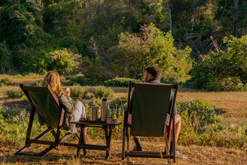 Kitich Forest Camp: Kaffee am Flussufer