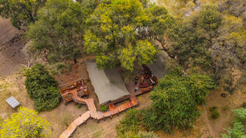 Painted Dogs Lagoon Camp: Zentralbereich