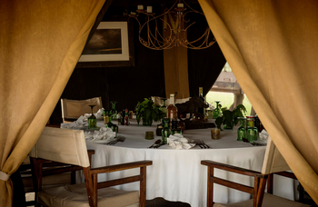 Serian Serengeti South: Restaurant