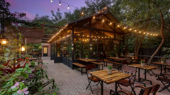 Jehan Numa Retreat: Greenhouse Bistro