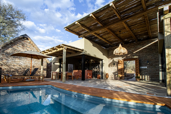 Thornybush Game Lodge: Wellness - Swomming Pool