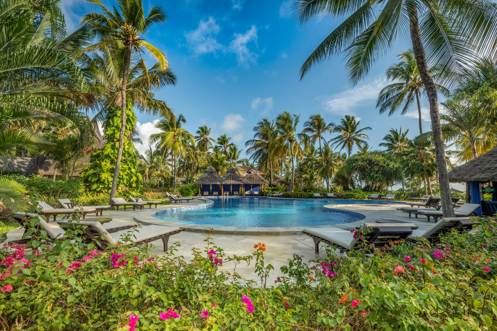 Breezes Beach Club Breezes Beach Club: Blick auf den Pool