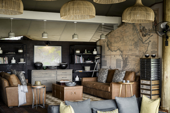 Sanctuary Stanley's Camp: Lounge