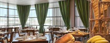 Hilton Windhoek: Ekipa