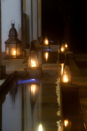 Waterlovers Beach Resort Waterlovers Beach Resort: Laternen auf Treppen