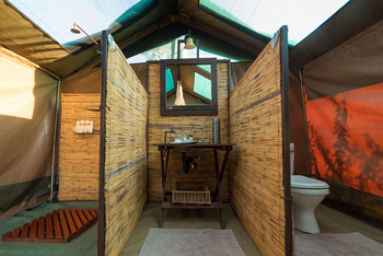 Hwange Bush Camp: Abtrennungen im Bad