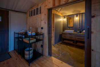 Magashi Camp: Gästebad